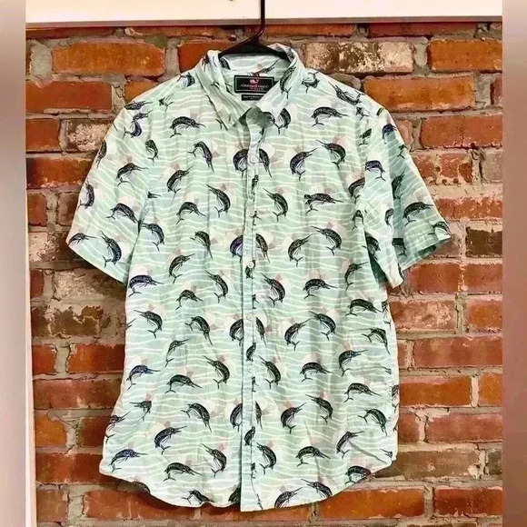 Vineyard Vines Whales 100% Cotton All Over Print Size L - Picture 5 of 8